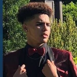 Meet your Posher, Ernest